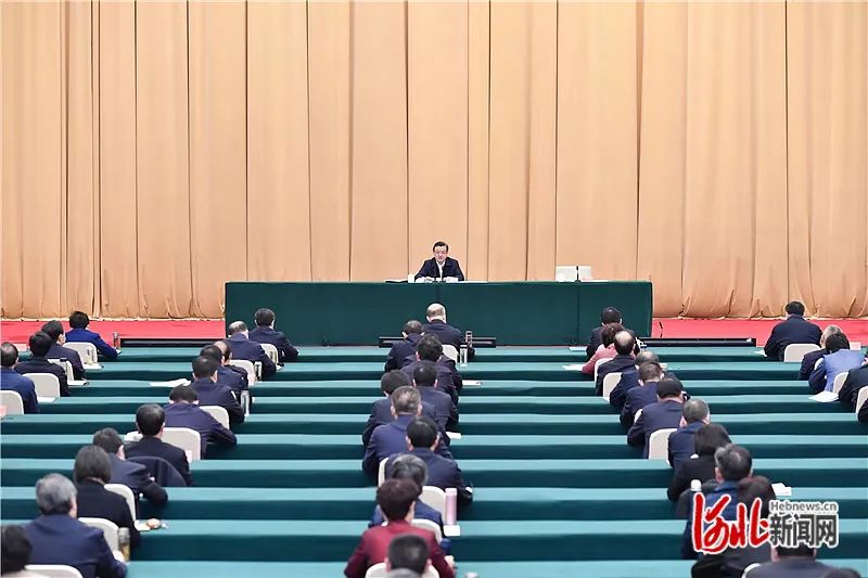 河北省学习贯彻党的二十大精神宣讲报告会在石家庄举行